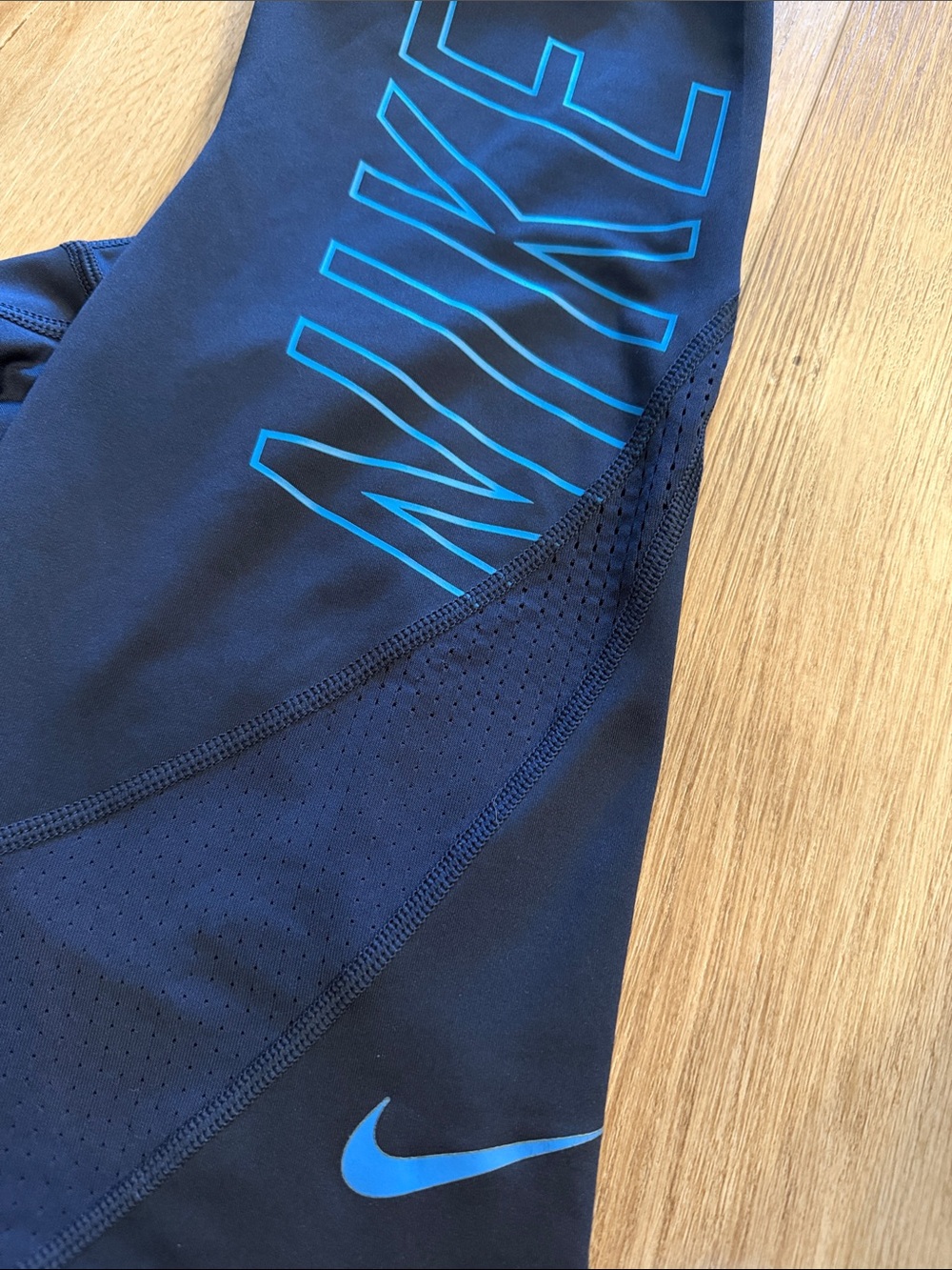Nike Bundle - Picture 11 of 11